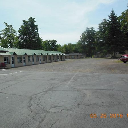 Evergreen Motel Oswego Ngoại thất bức ảnh