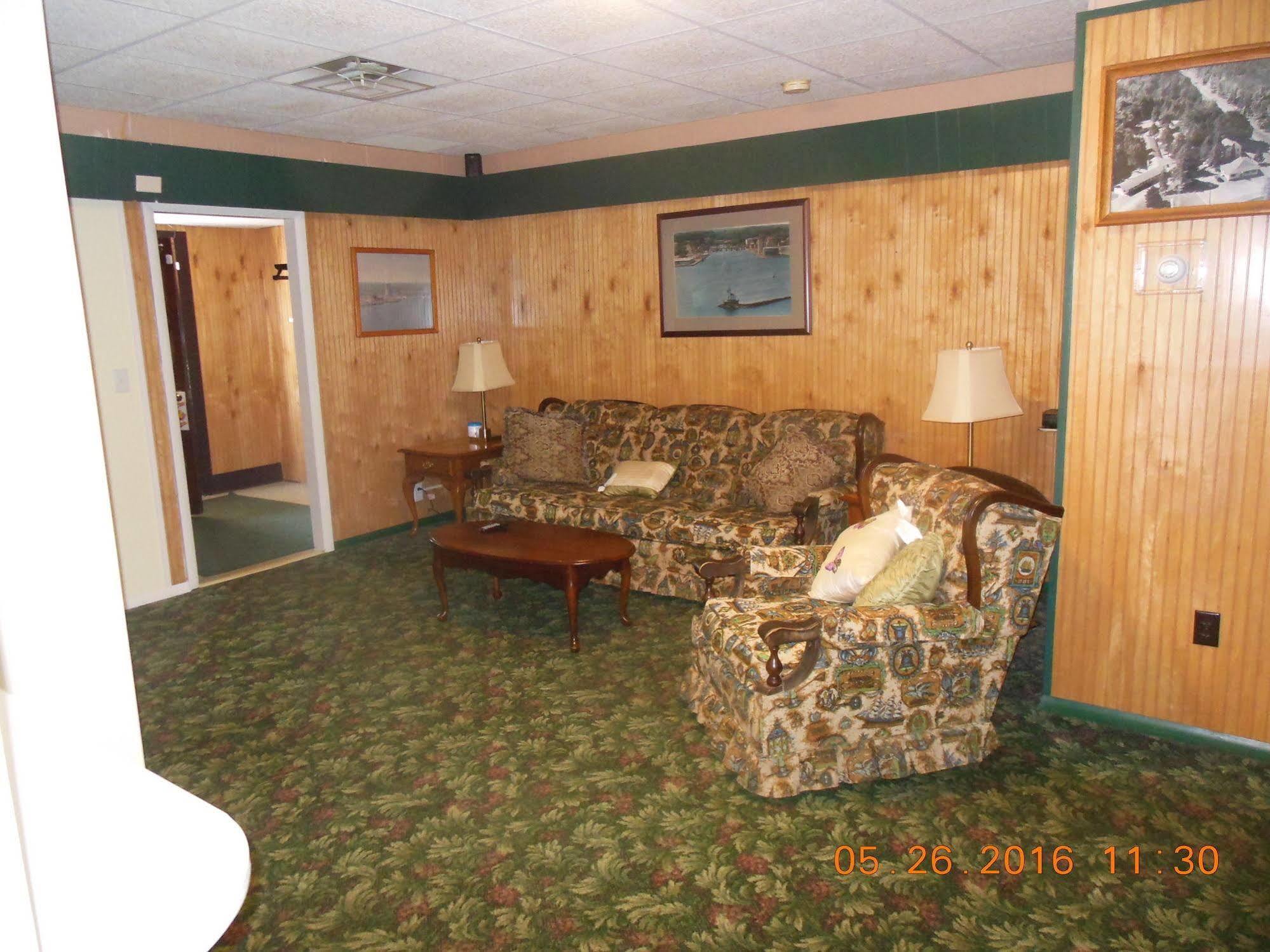 Evergreen Motel Oswego Ngoại thất bức ảnh