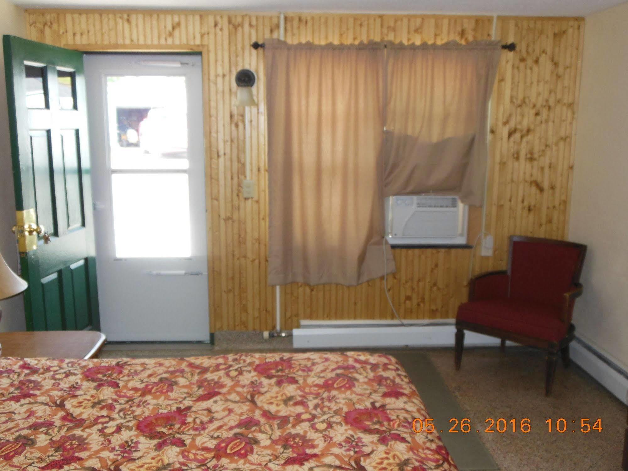 Evergreen Motel Oswego Ngoại thất bức ảnh