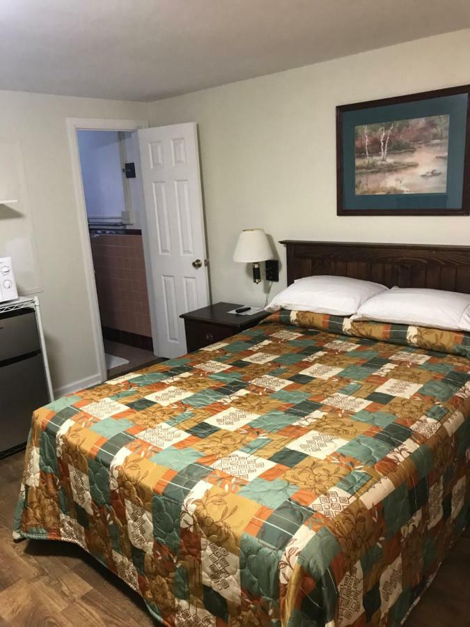 Evergreen Motel Oswego Ngoại thất bức ảnh