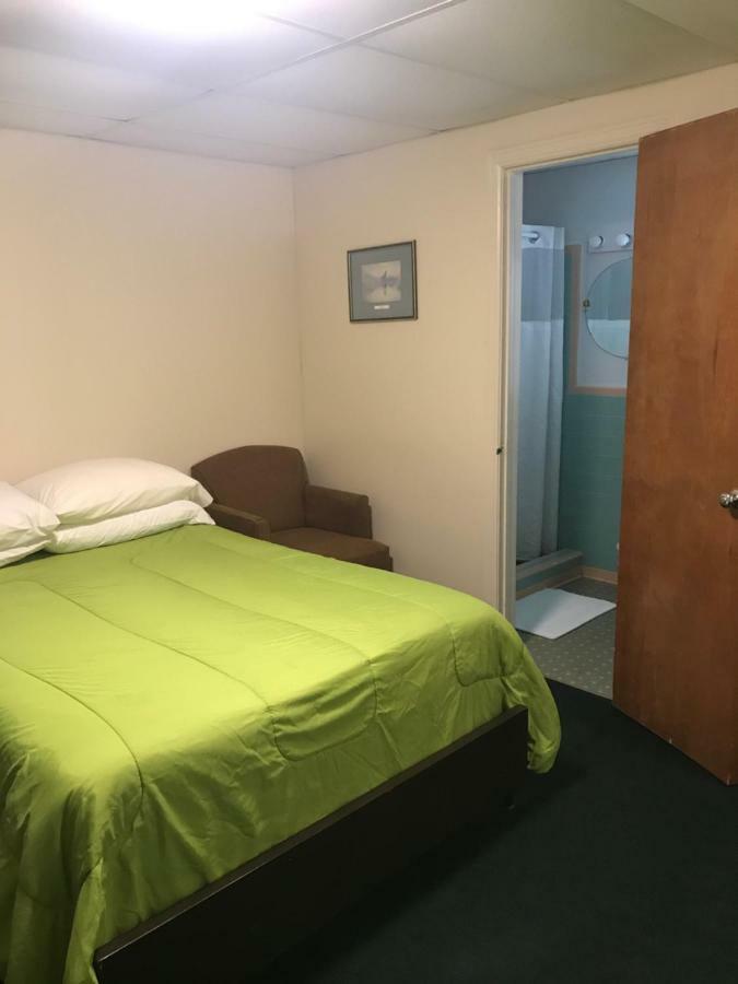Evergreen Motel Oswego Ngoại thất bức ảnh