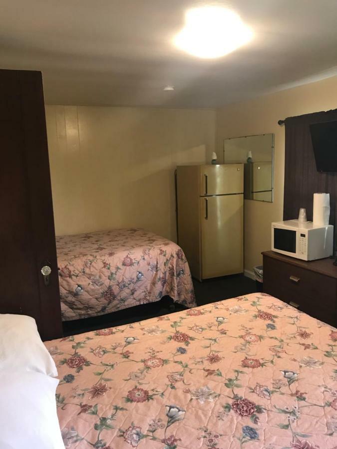 Evergreen Motel Oswego Ngoại thất bức ảnh