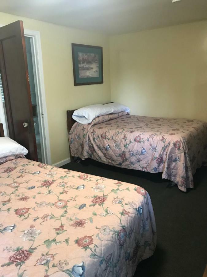 Evergreen Motel Oswego Ngoại thất bức ảnh